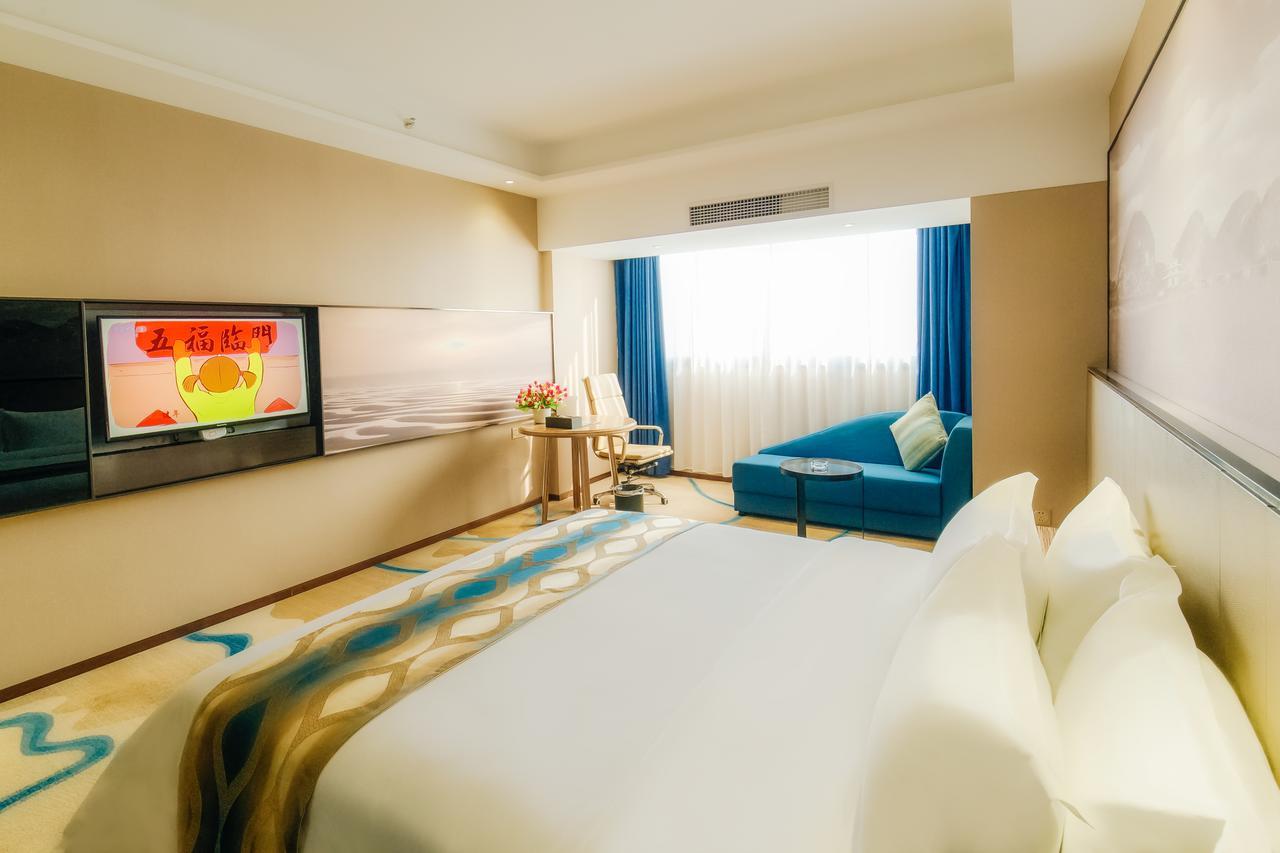 Manhatton Hotel Guilin North Railway Station Екстериор снимка