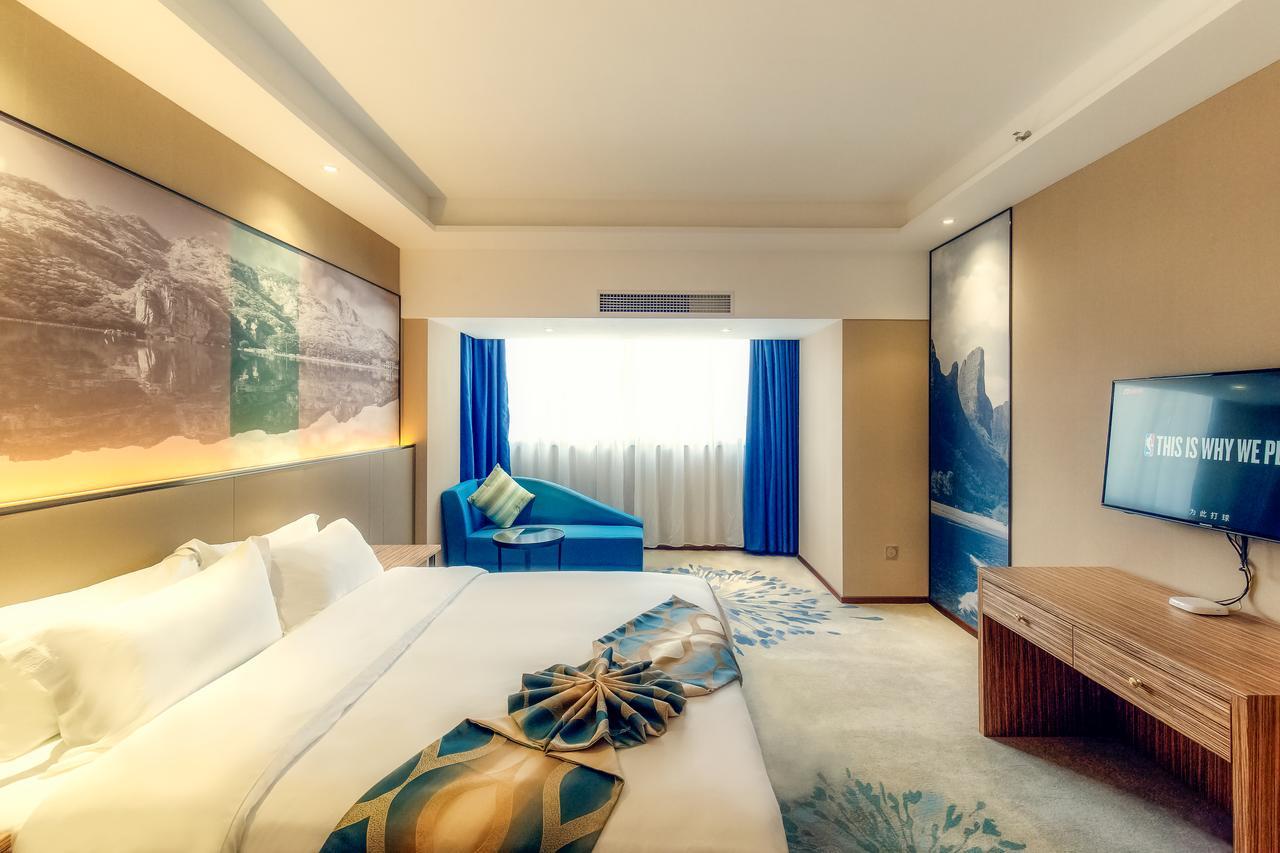 Manhatton Hotel Guilin North Railway Station Екстериор снимка