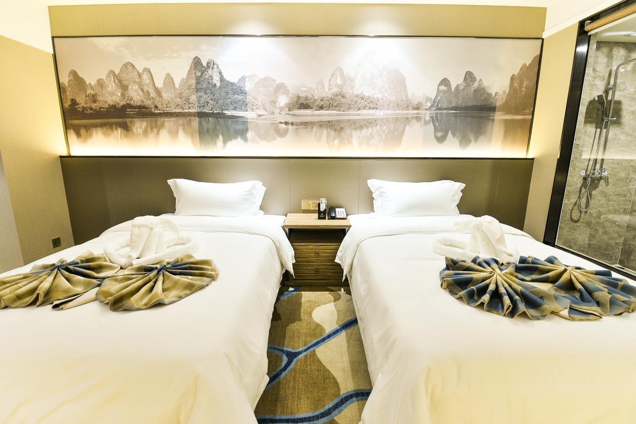 Manhatton Hotel Guilin North Railway Station Екстериор снимка